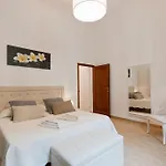 Flat Volturno - Garden