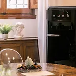 Accademia Luxury Art Apartment