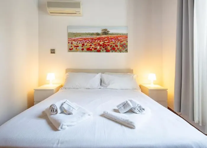 Cute One Bedroom Apartment In Florence Outside Ztl