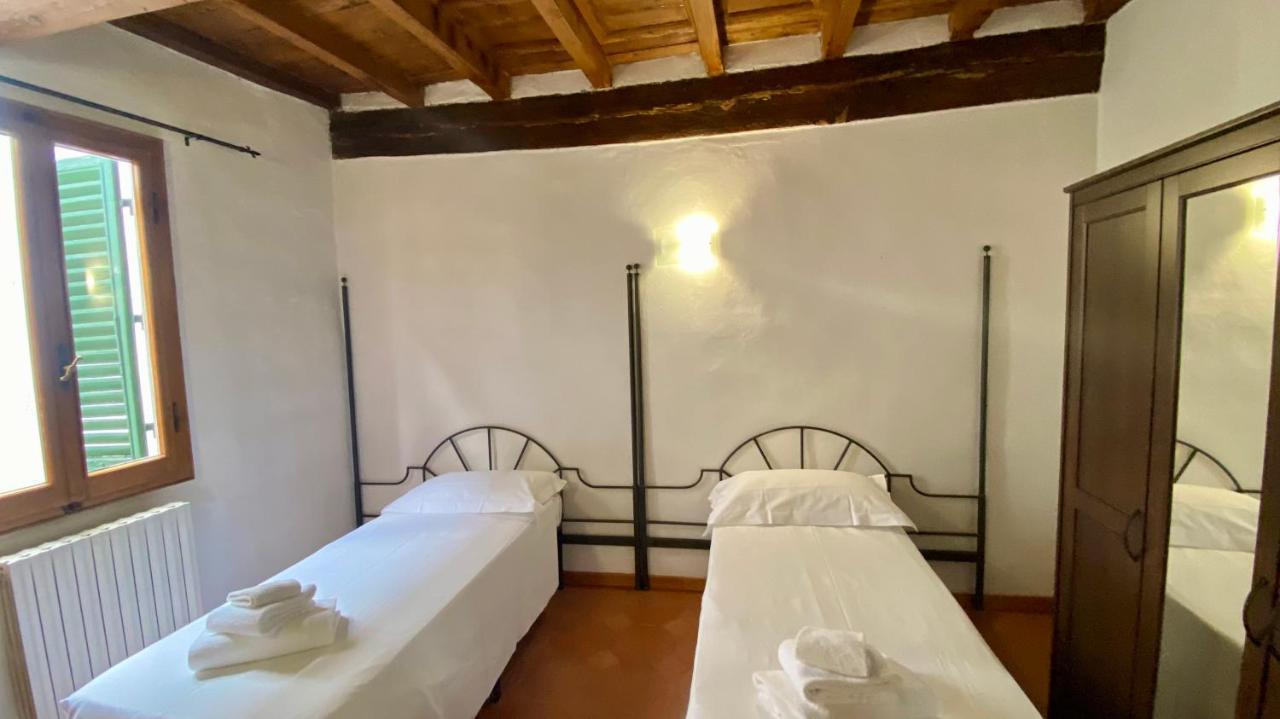 Appartement Panicale 7 *