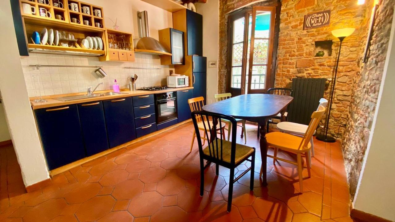 Appartement Panicale 7 *