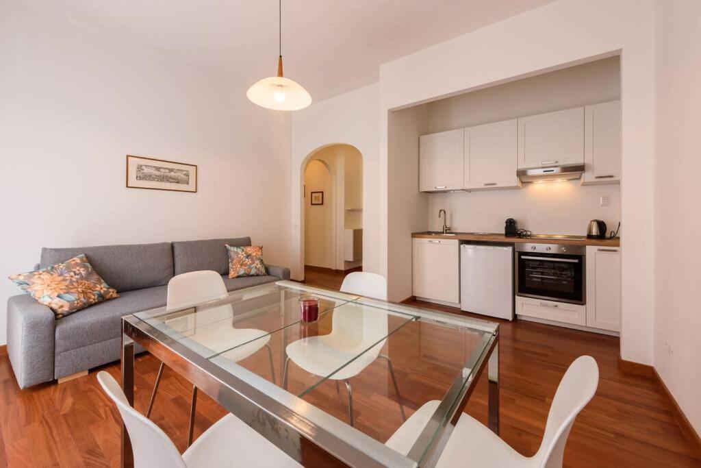 Ac & Wifi Newly Renovated Appartamento *