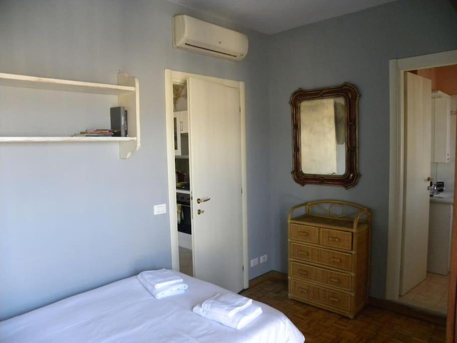 Bright With Views And Terrace Apartamento