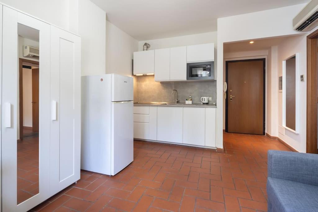 Cute One Bedroom In Outside Ztl *