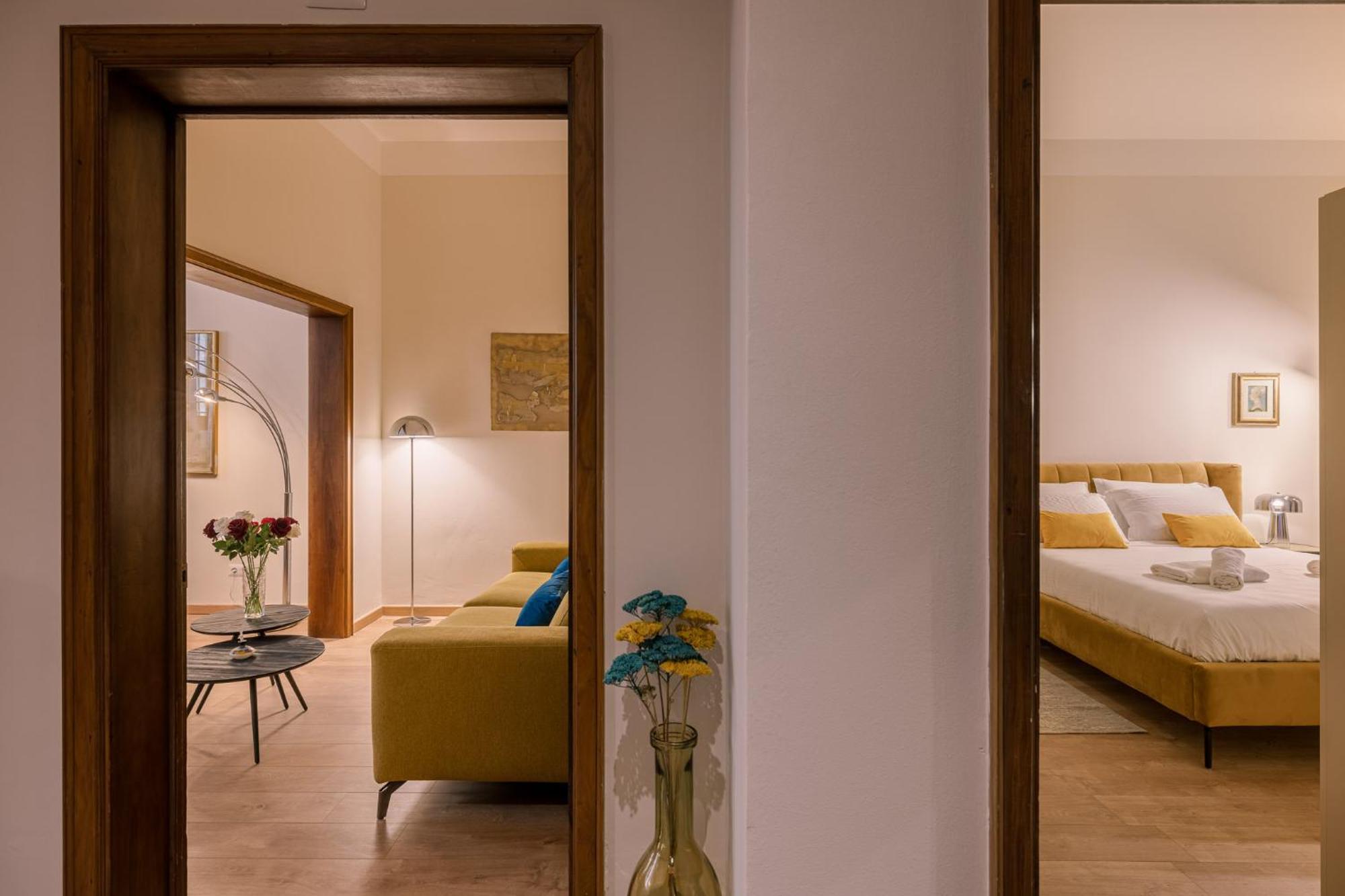 Accademia Luxury Art Apartment