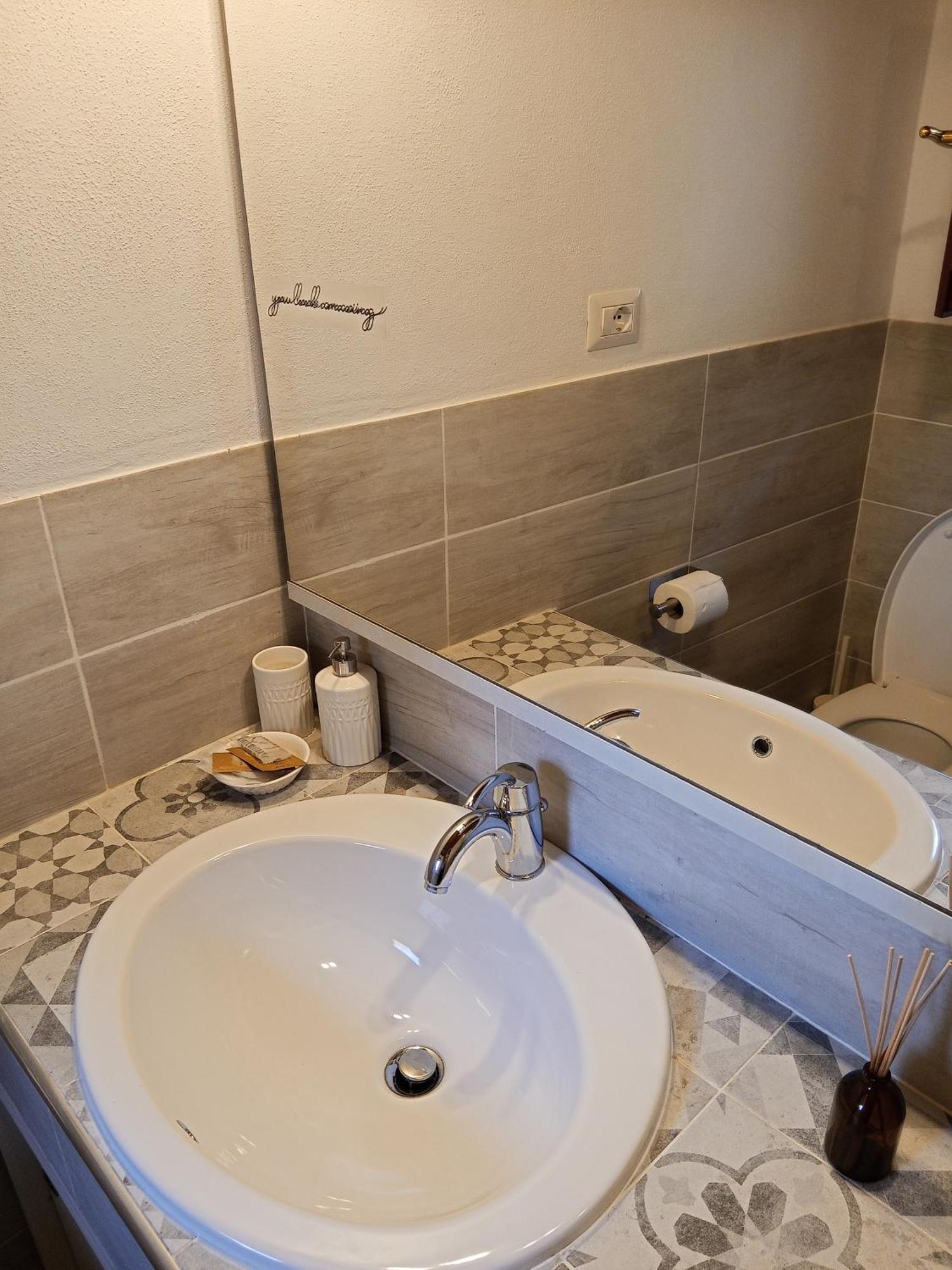 Casa Romantica Vicino Al Centro A Appartement *