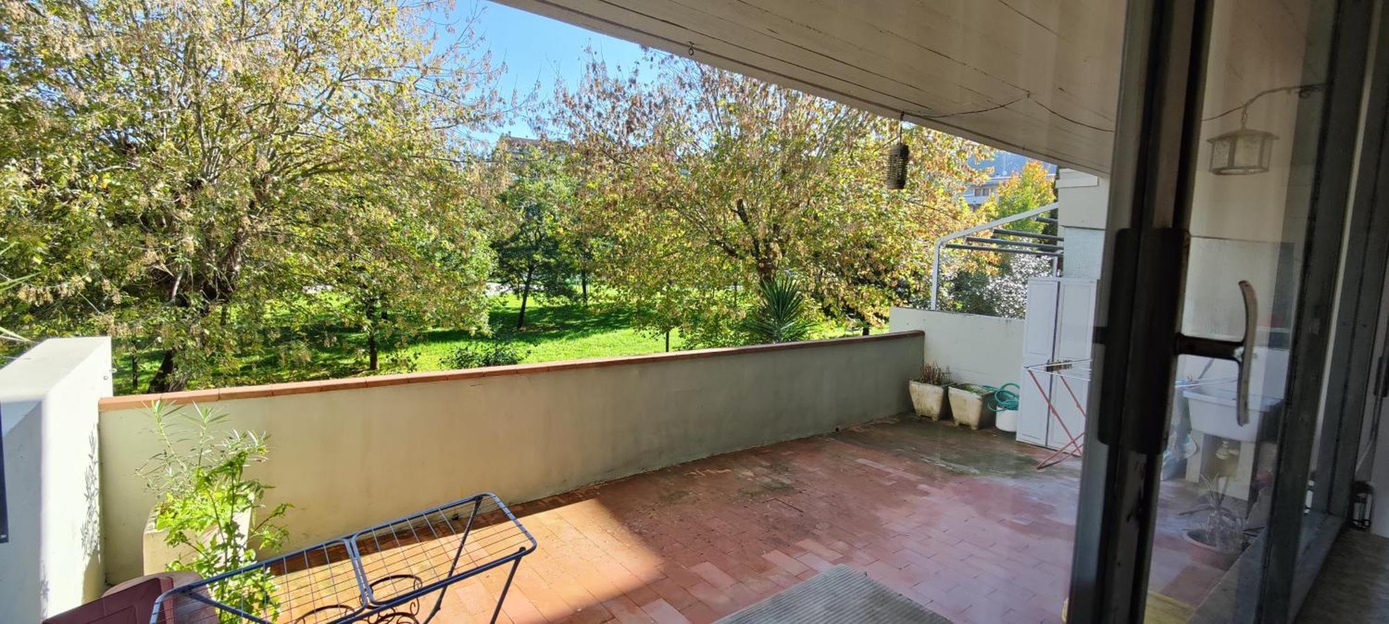 Familiare A Appartement