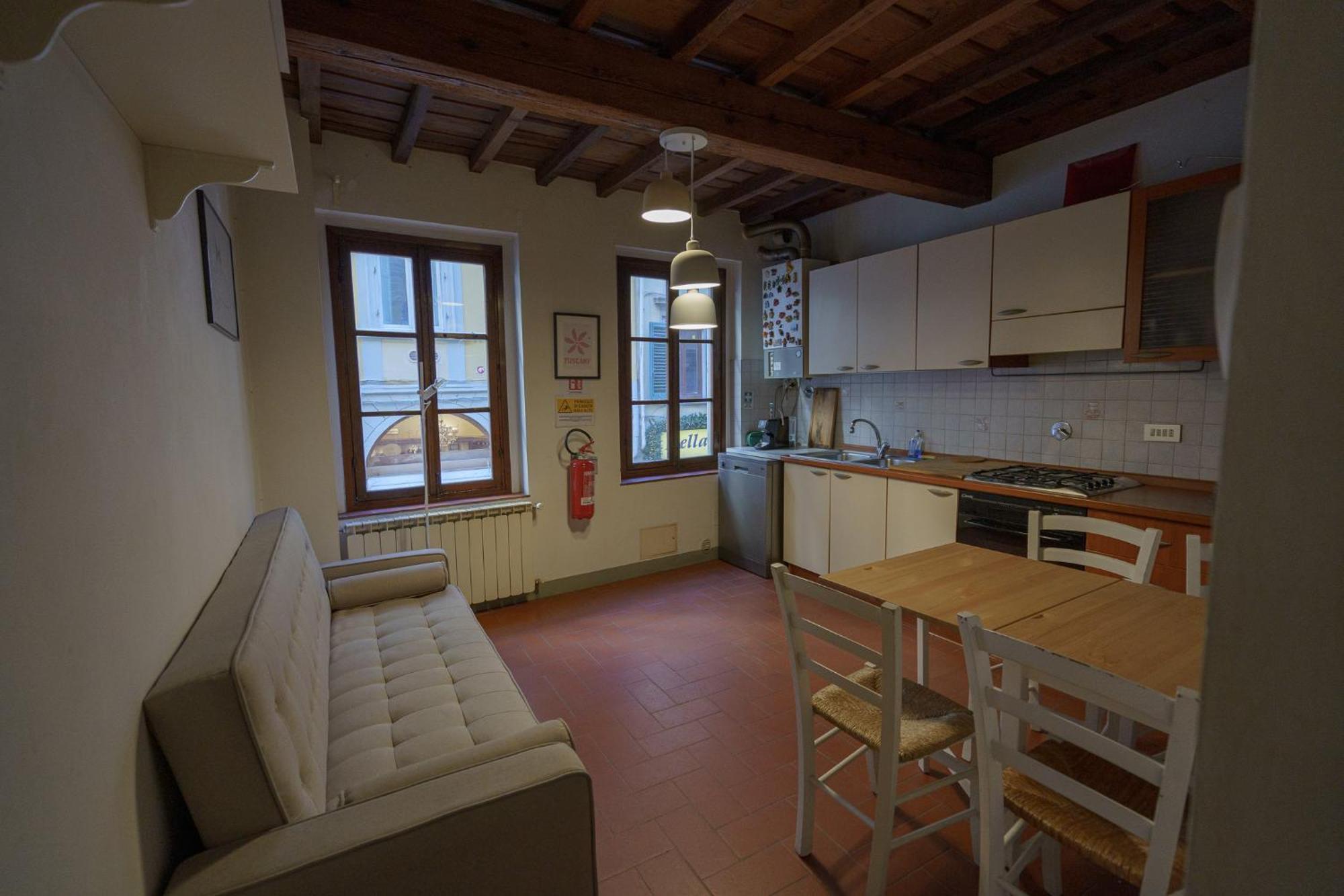 Appartement Traditional Florentine 1br Close To Piazza Santa Croce