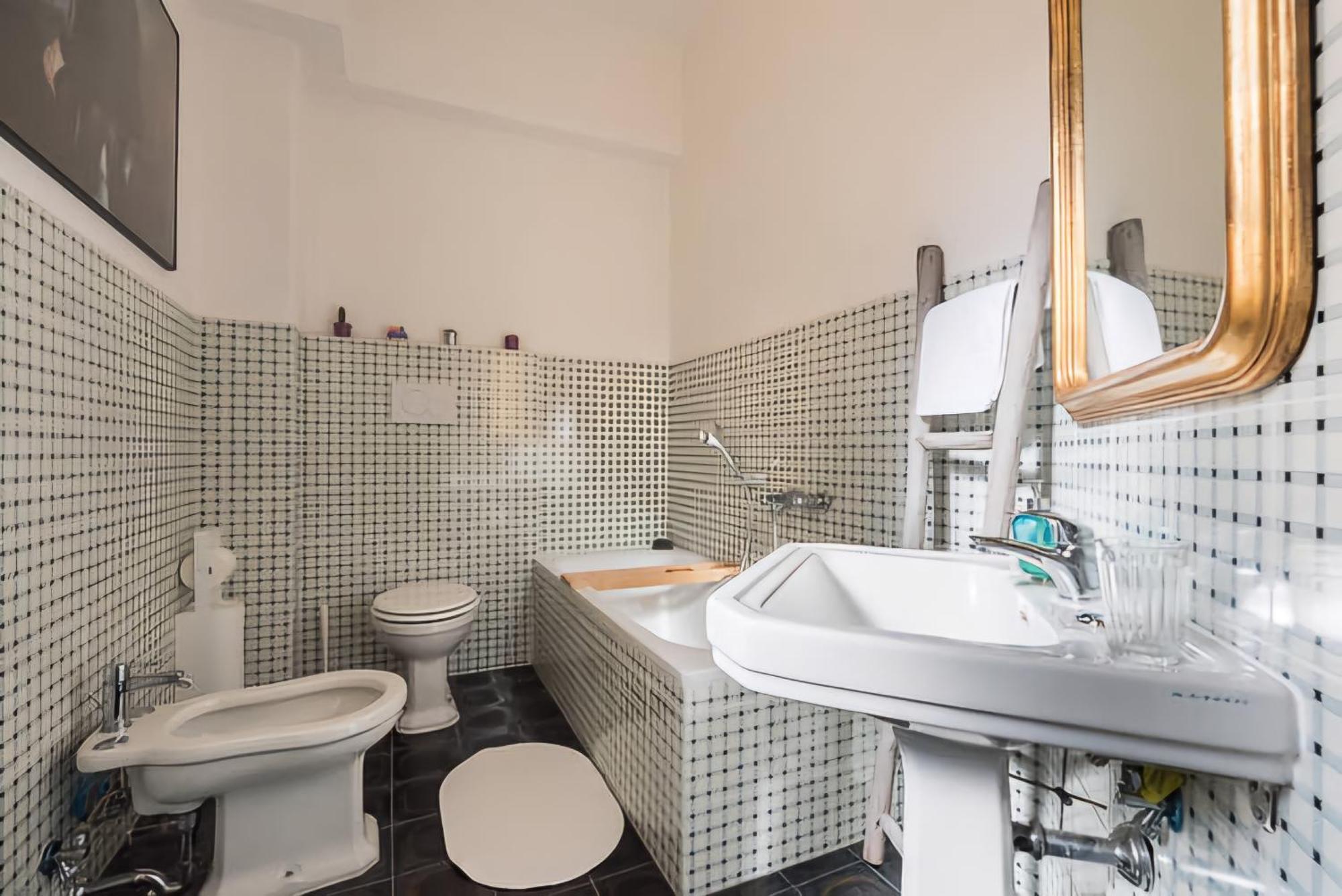Corridoni 60 Appartement *