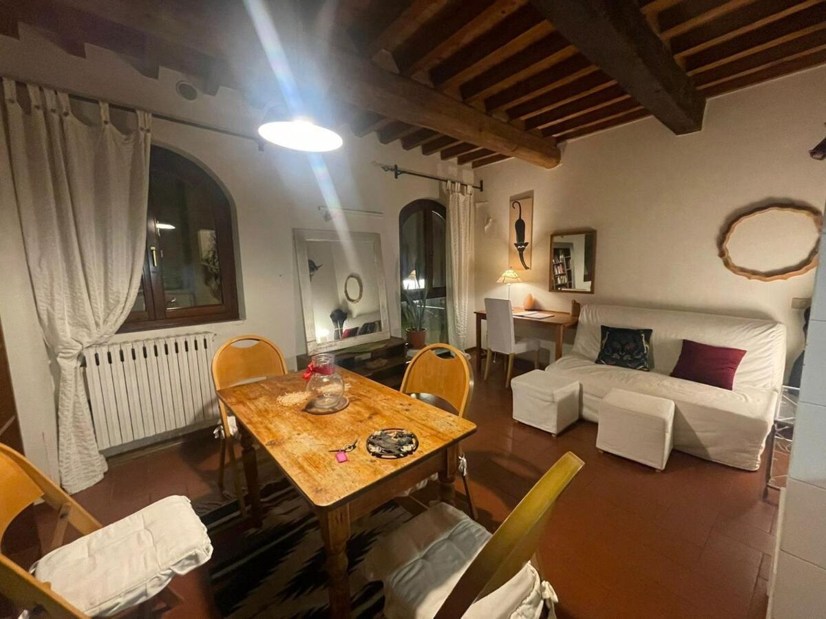 Appartement Casa Orisogi Centro Storico Piazza Santa Croce Florence