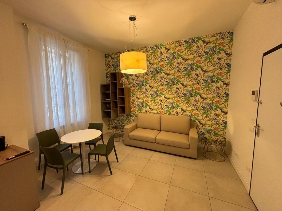 Tropical Apartment Florenz