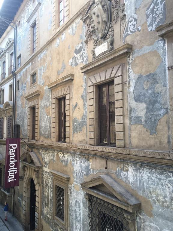Stunning 5min Walk To Duomo *