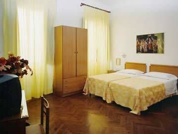 Lombardia Hotel 3*