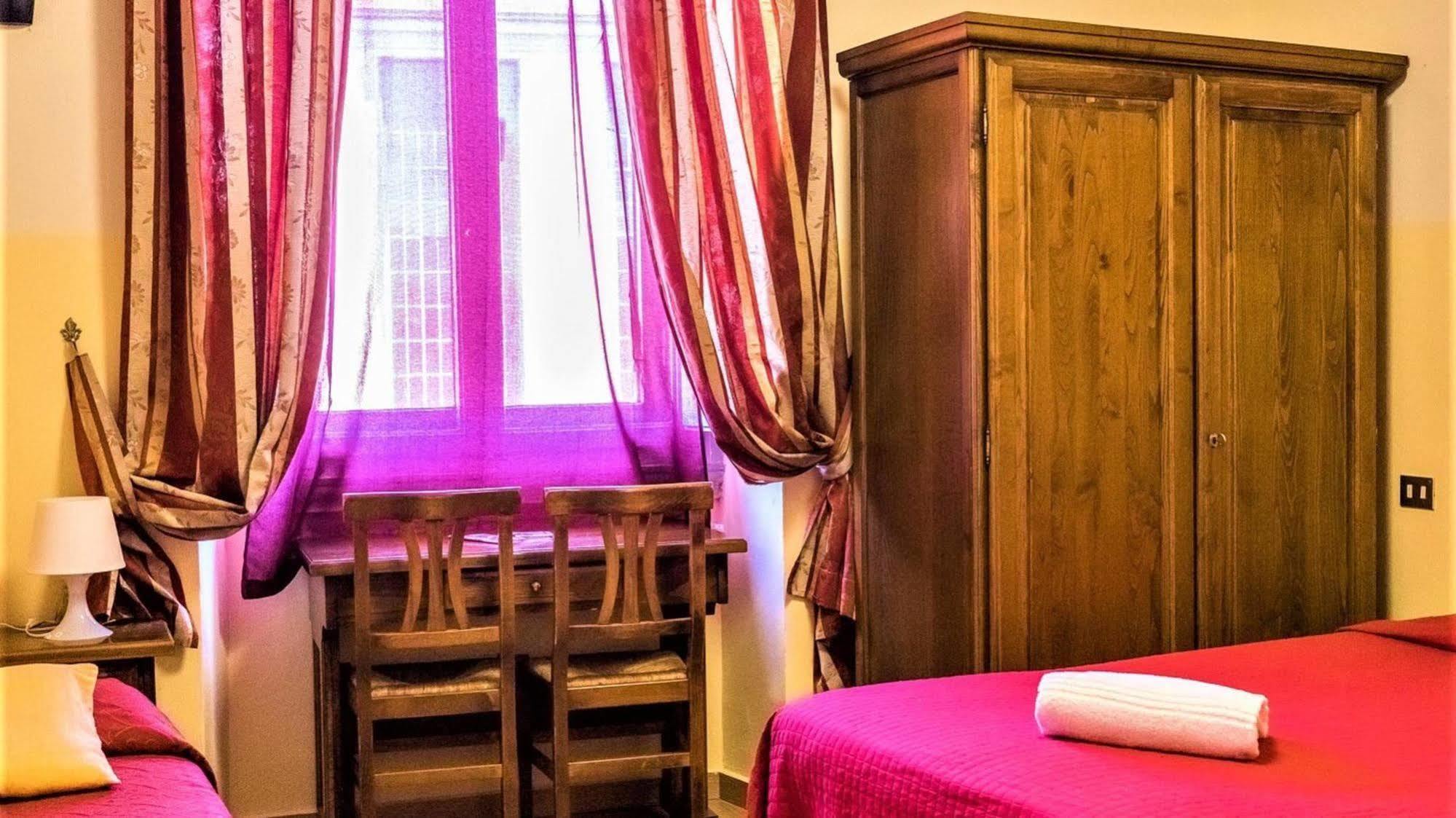 Hotel Jr Hermes 2*