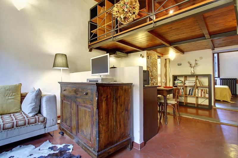 Two Bedrooms Near The Duomo Florenz