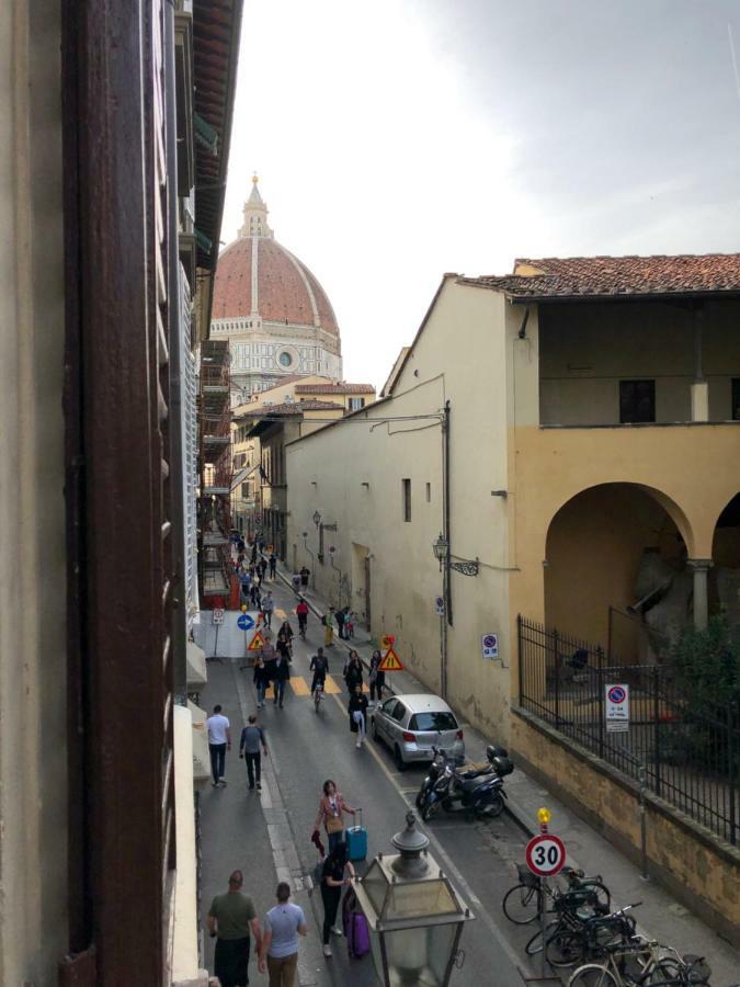 Florence Apartments Home Feeling *