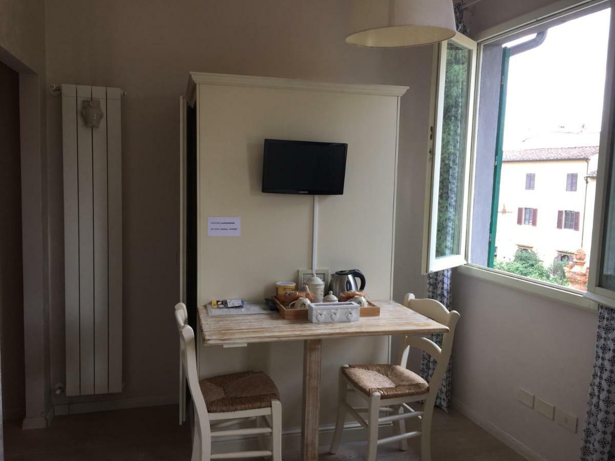 Studio In The Heart Of *