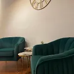 Rjgal Apartment B&B
