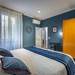 Hs4U Ricasoli Luxury Apartment Near Duomo N.2