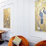 Three Apartments Via Roma