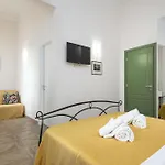 Cadorna Rooms In Florence