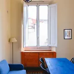 Comfy Big Apartment Outside Ztl