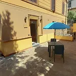 Il Pentagramma - 15 Minuti Dalla Stazione Smn