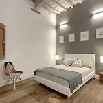 Mamo Florence - Il Moro Apartment