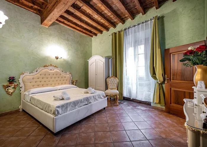 Katti House - Florence\'S Center