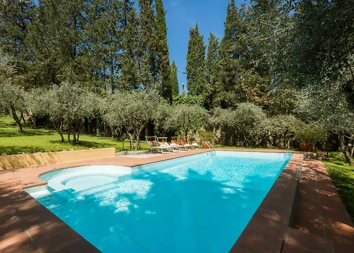 Villa In Private Estate,Shared Pool,Parking,3Km To Ponte Vecchio