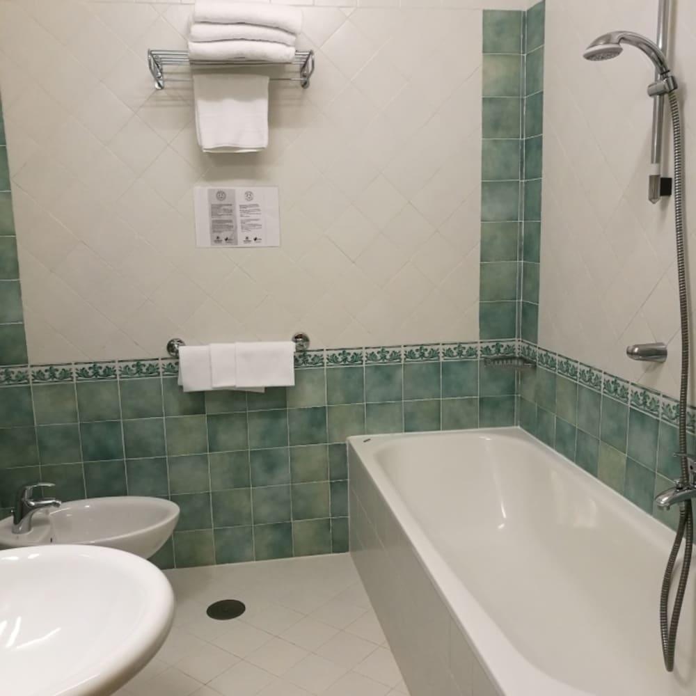 Hotel Fiorino 3*