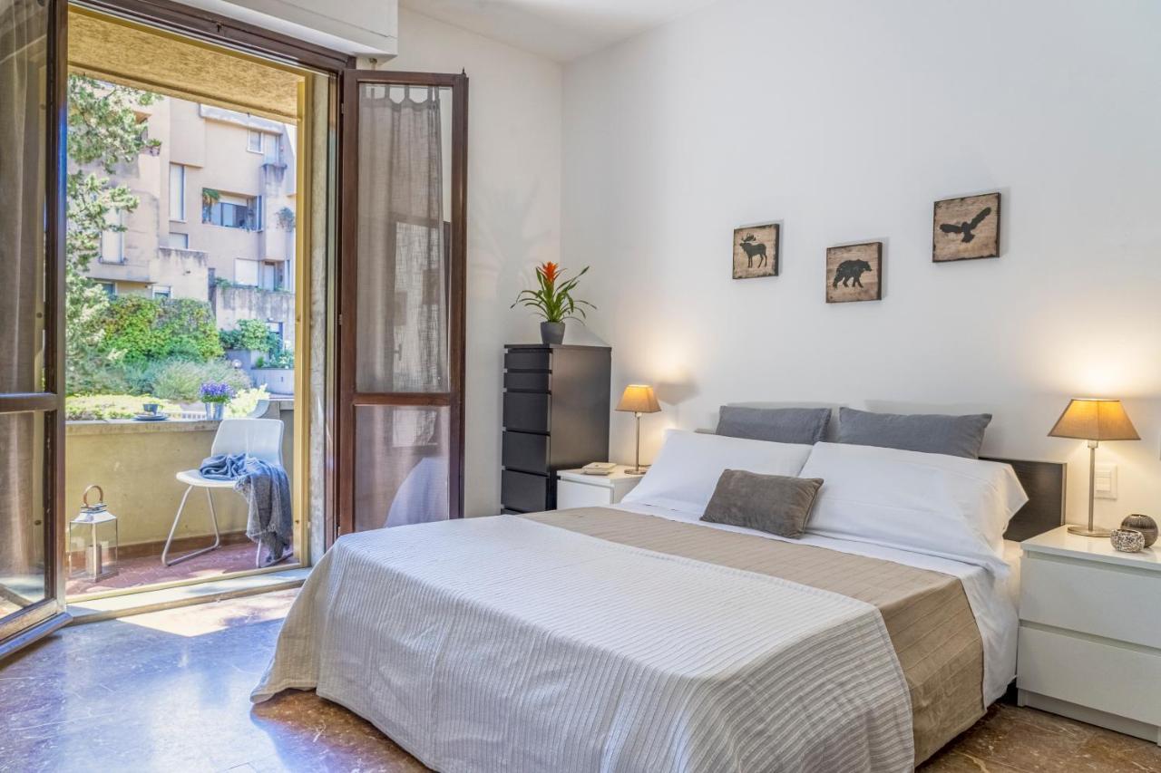 Cozy Roman With Parking Apartment Florence