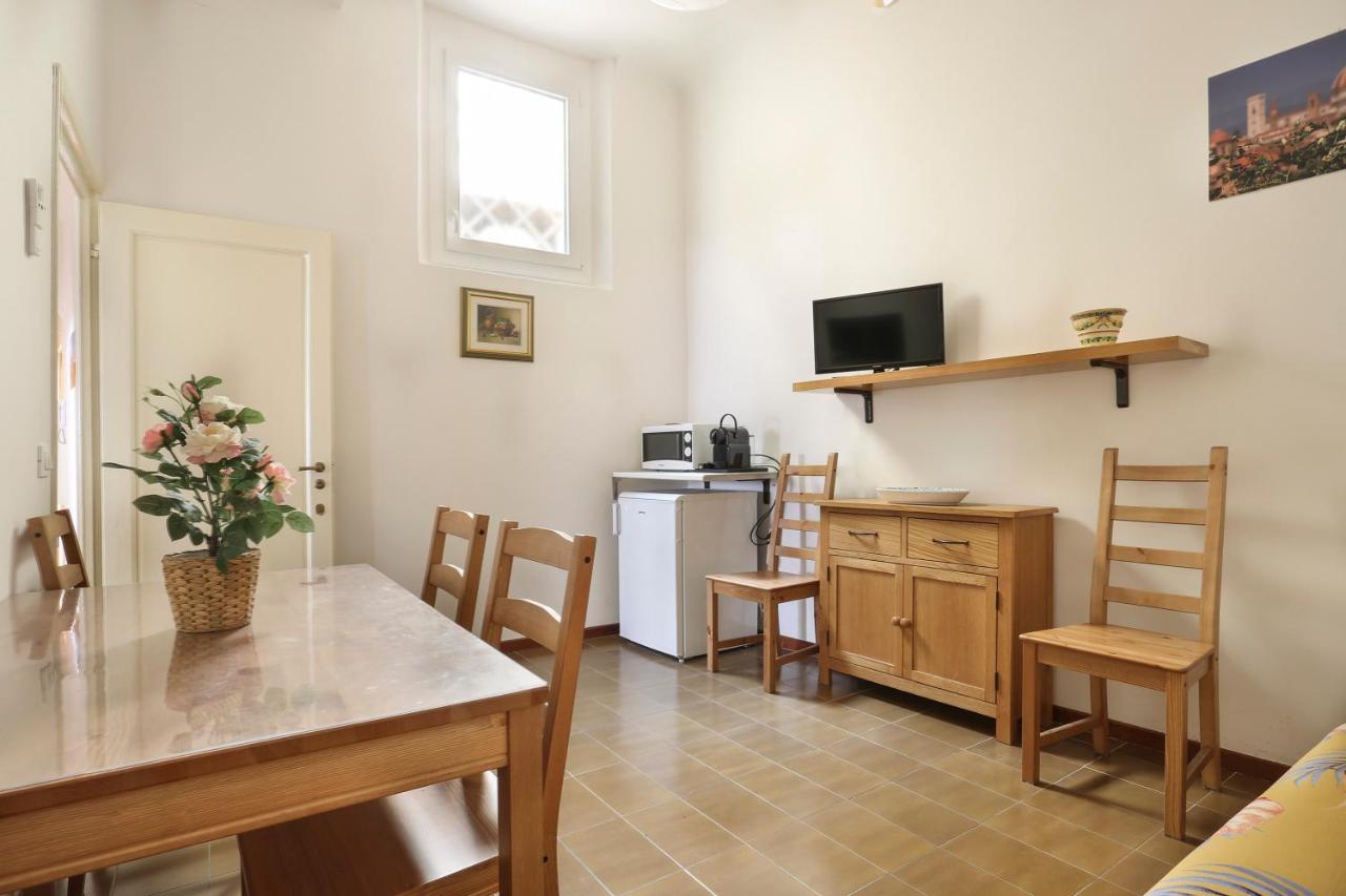 Appartement Le Grazie In Superb Location