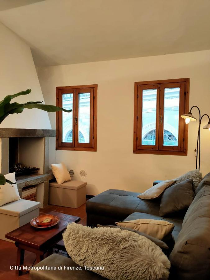 Apartment Overlooking's Duomo In Mercato Centrale
