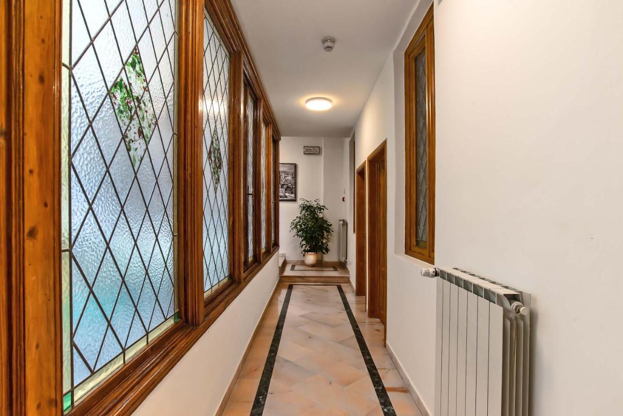 Accademia Hotel 3*