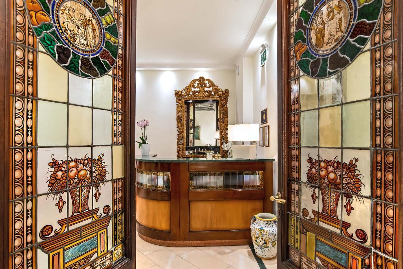 Hotel Accademia 3*
