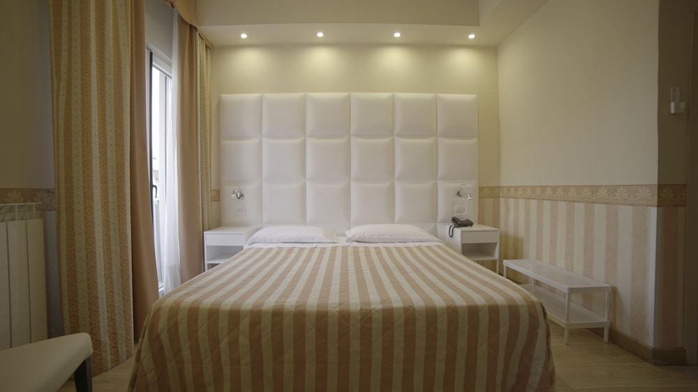 Hotel Jane 3*