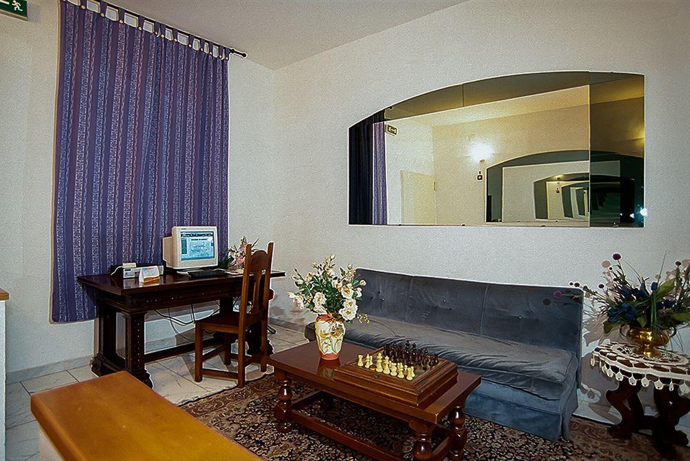 Hotel Accademia 3*