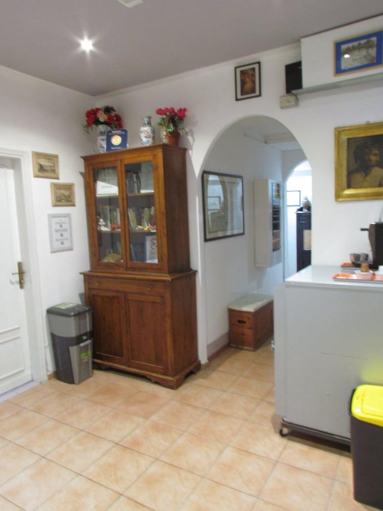 Guest house Althea