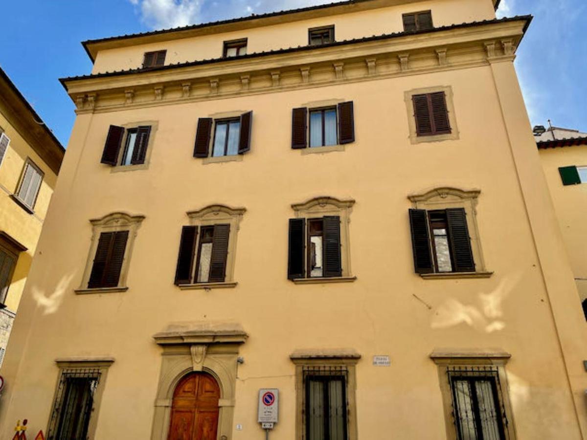 Peruzzi Royal
