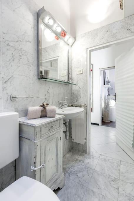 Apartment Casa Nei Pressi Del Duomo,firenze Centro Storico Florenz