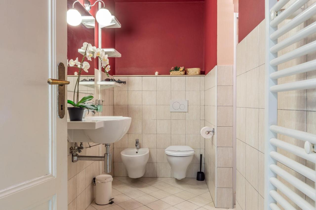 Wine Pinot Apartamento