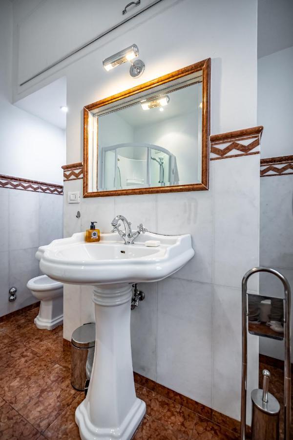 Yid D'azeglio Luxury With Parking *
