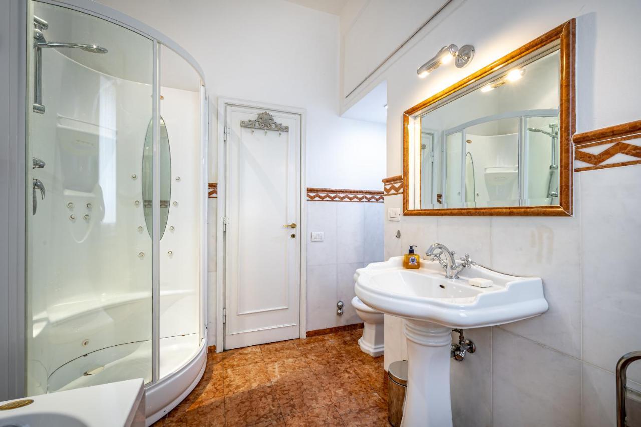 Yid D'azeglio Luxury With Parking Appartement Florence