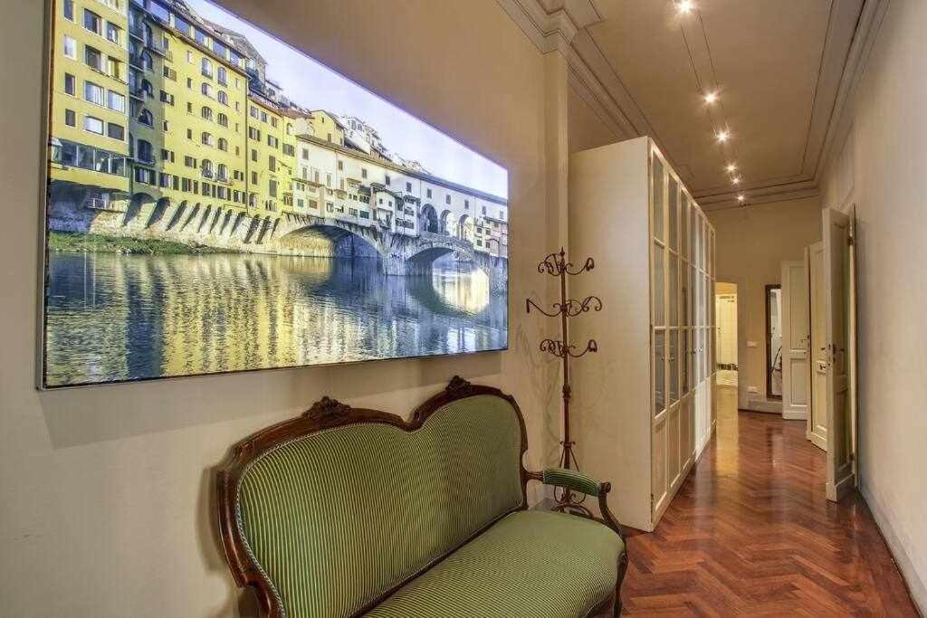 Salvemini Elegant Close To Piazza Santa Croce Apartment Florence