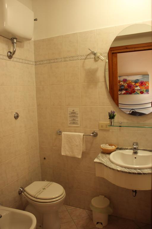 My Center San Salvi Bed & Breakfast *