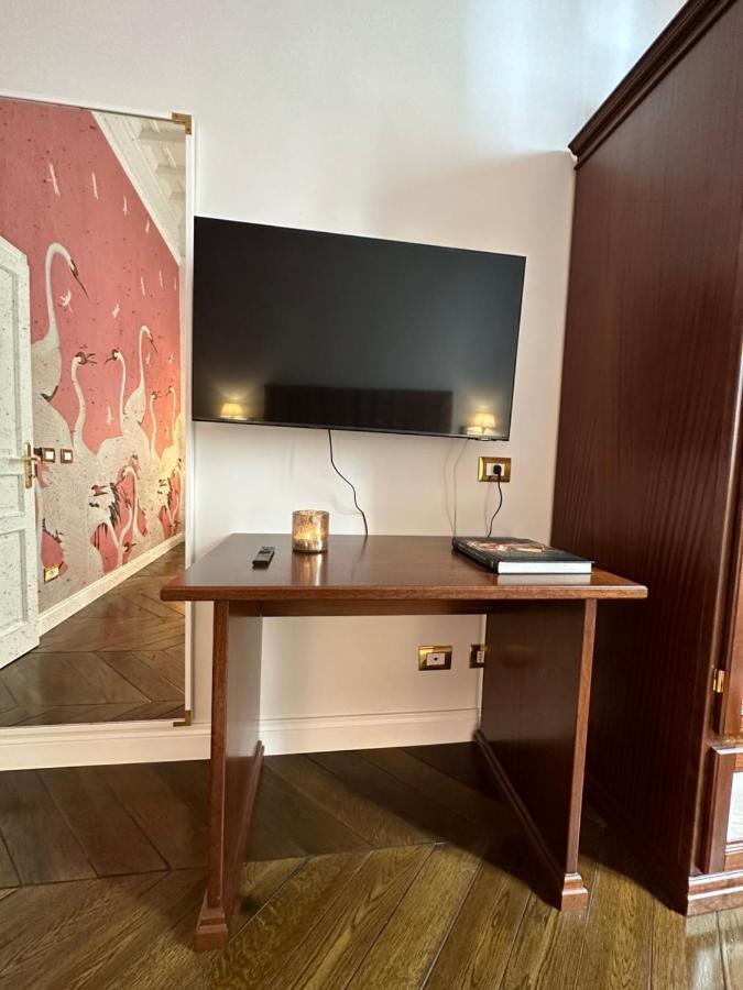 Casa Orsi - Fronte Duomo A Apartment *
