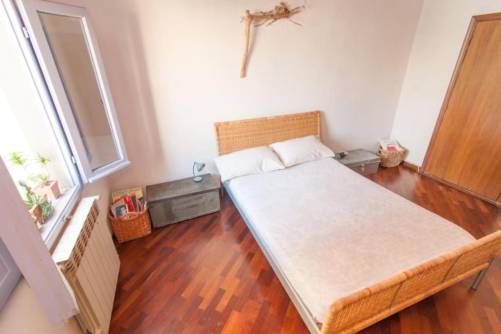 Romantic In San Frediano Appartement