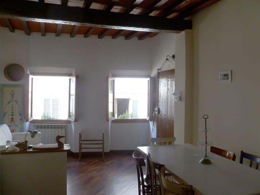 Romantic In San Frediano Appartement Florence