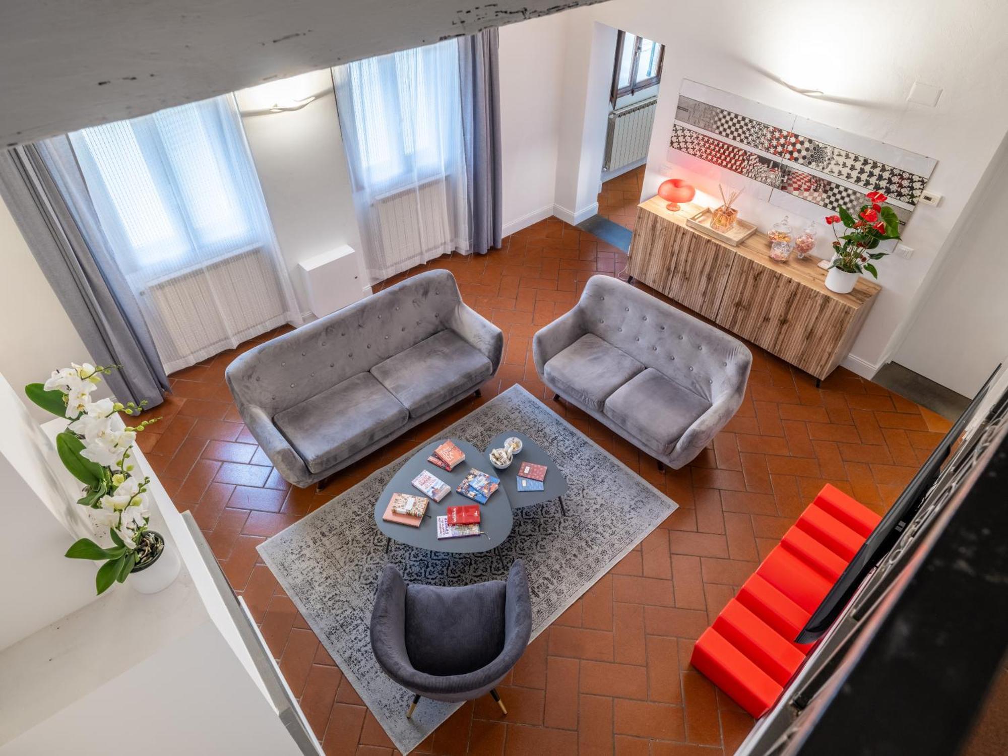 Uffizi Apartment *